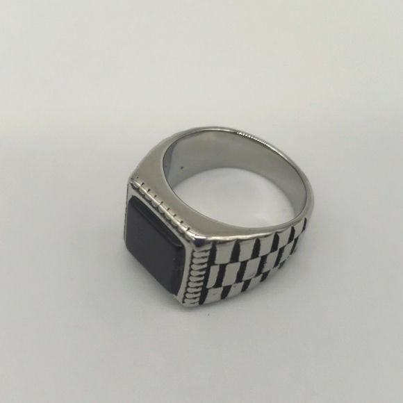 2020- Black Natural Stone Handmade Men's Ring Size 13 1/2 NWT - Picture 2 of 7